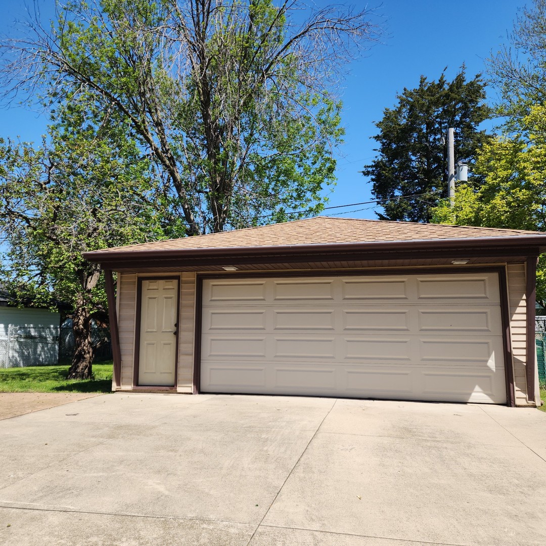 5312 Kimball Place, Oak Lawn, IL 60453