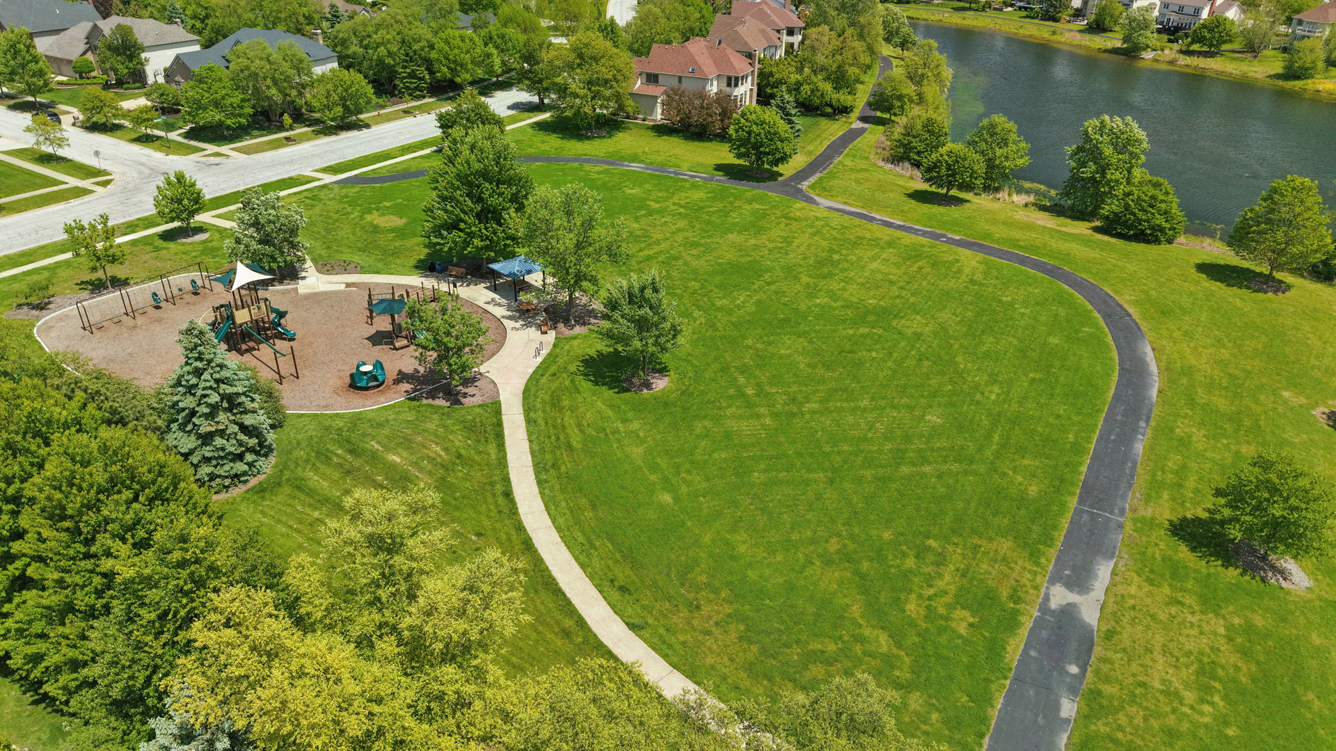 3508 Redwing Court, Naperville, IL 60564