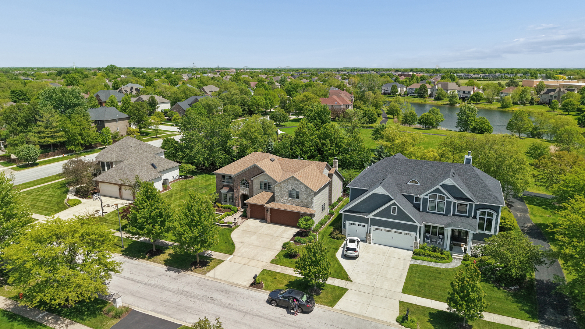3508 Redwing Court, Naperville, IL 60564