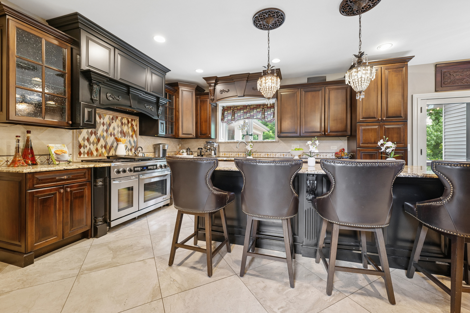 3508 Redwing Court, Naperville, IL 60564
