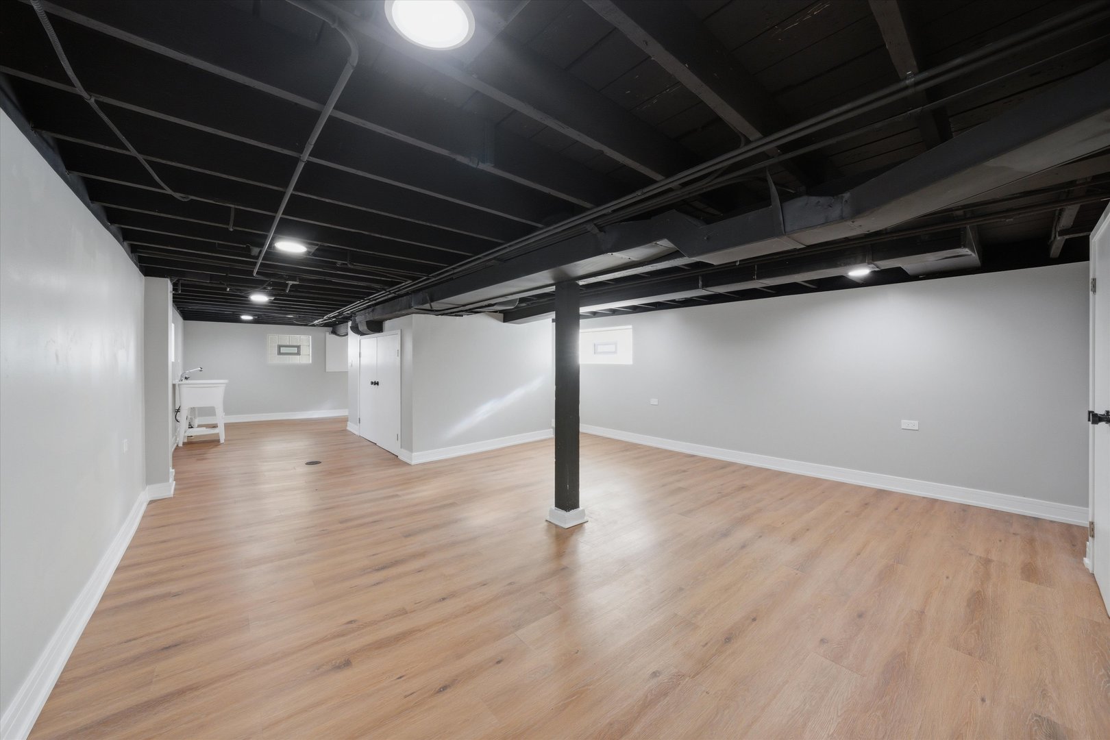 5231 S Homan Avenue, Chicago, IL 60632