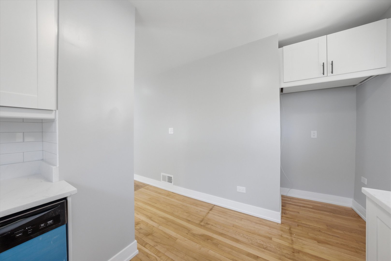 5231 S Homan Avenue, Chicago, IL 60632