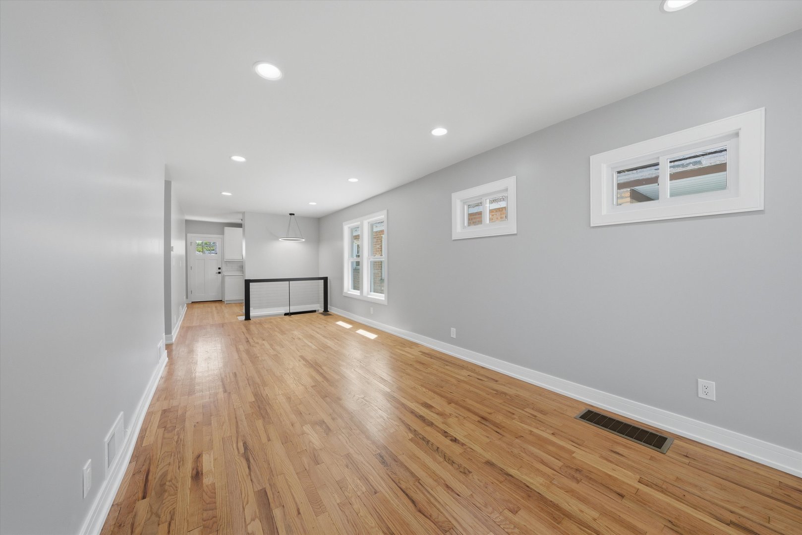 5231 S Homan Avenue, Chicago, IL 60632