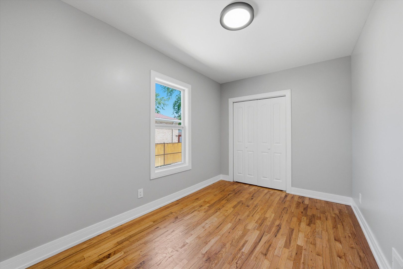 5231 S Homan Avenue, Chicago, IL 60632