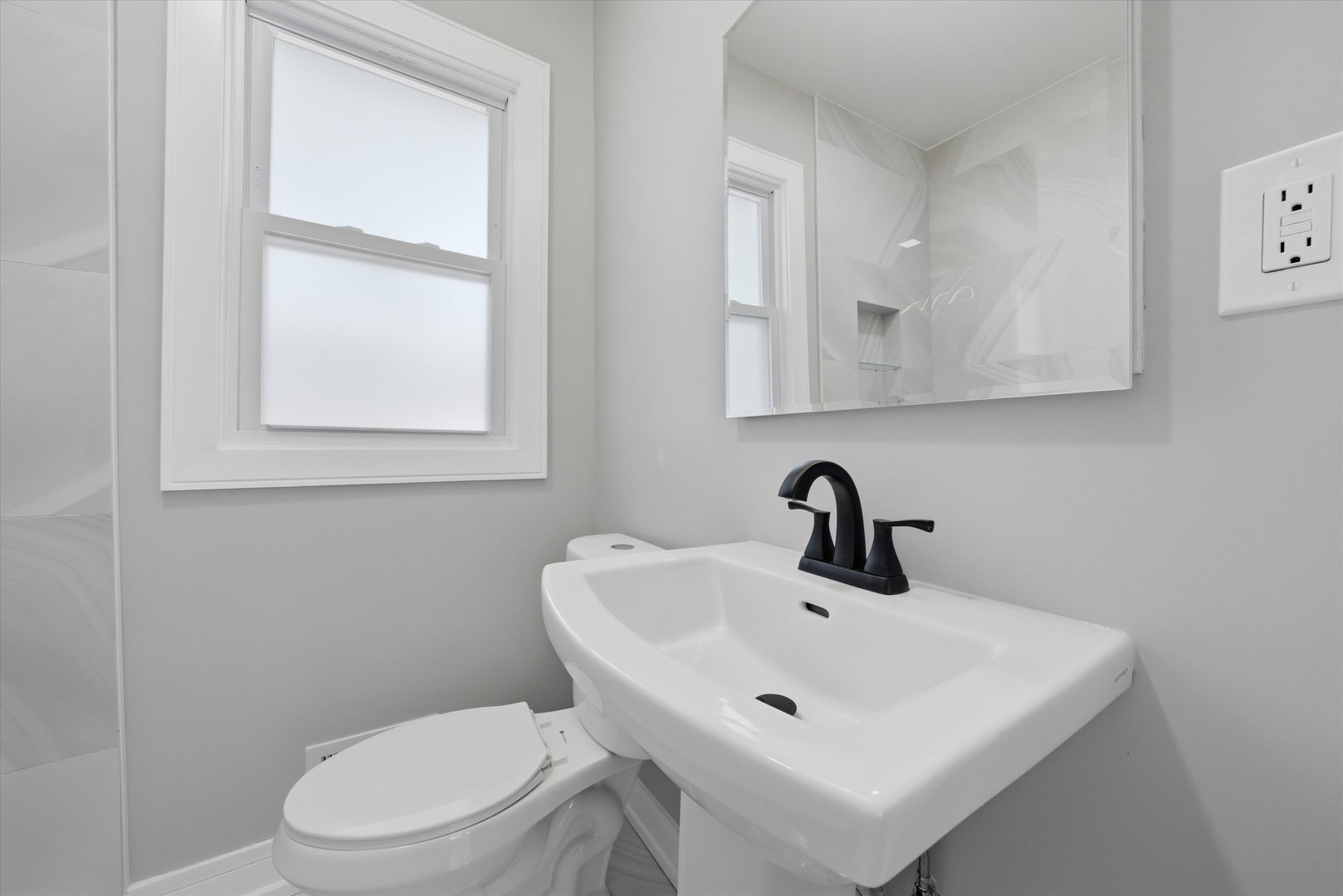 5231 S Homan Avenue, Chicago, IL 60632