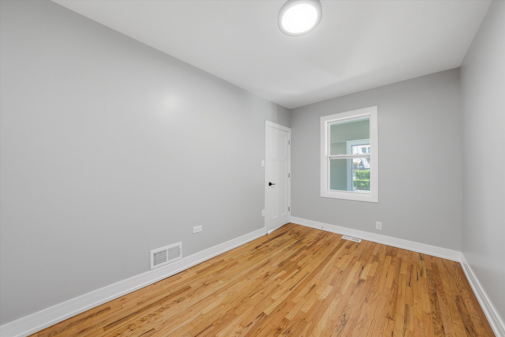 5231 S Homan Avenue, Chicago, IL 60632
