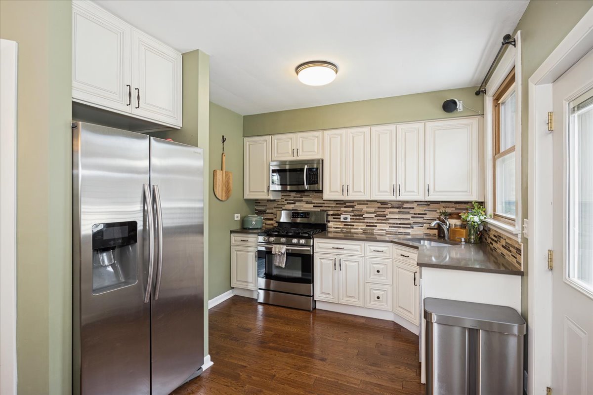 3534 Morton Avenue, Brookfield, IL 60513