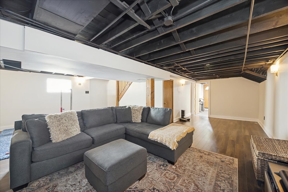 3534 Morton Avenue, Brookfield, IL 60513