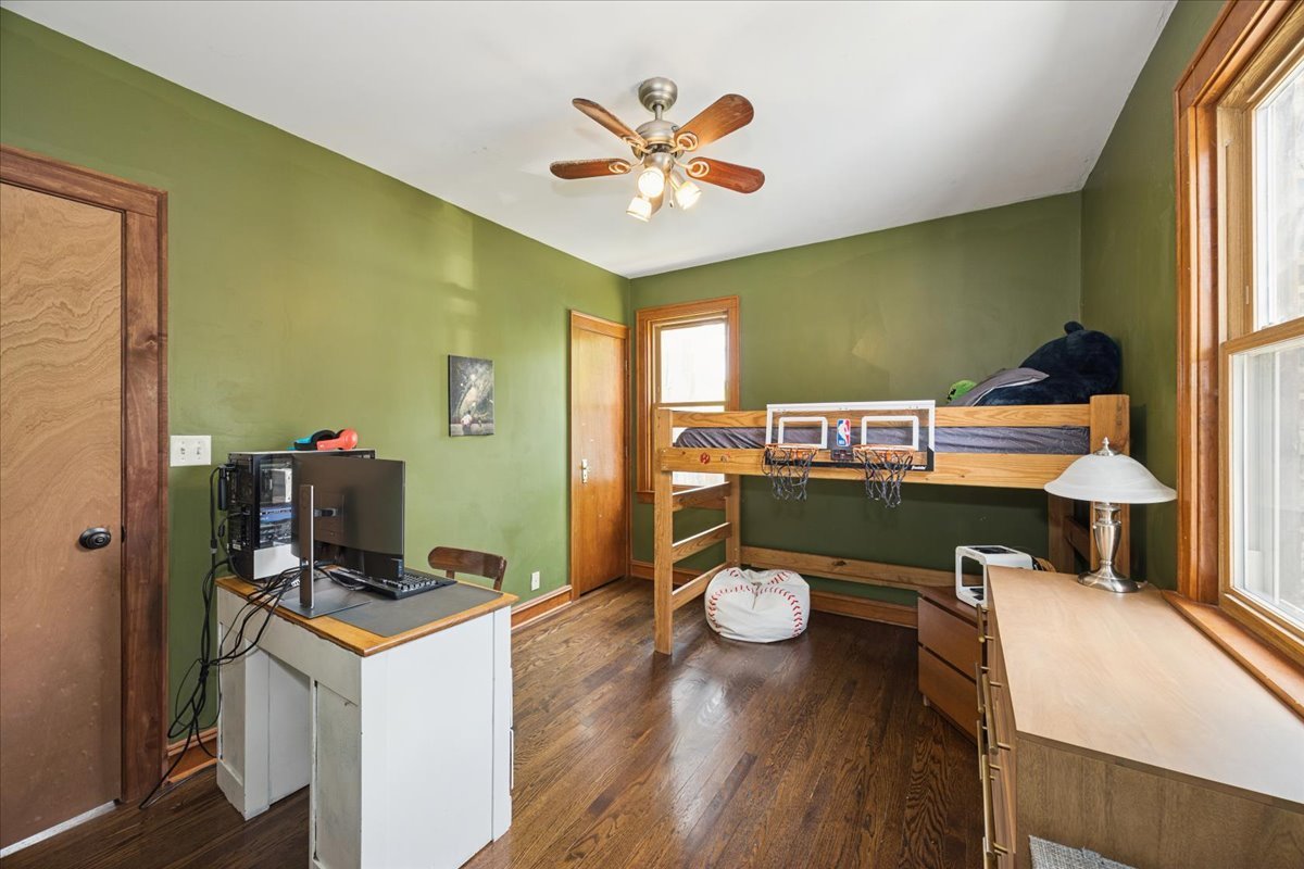 3534 Morton Avenue, Brookfield, IL 60513