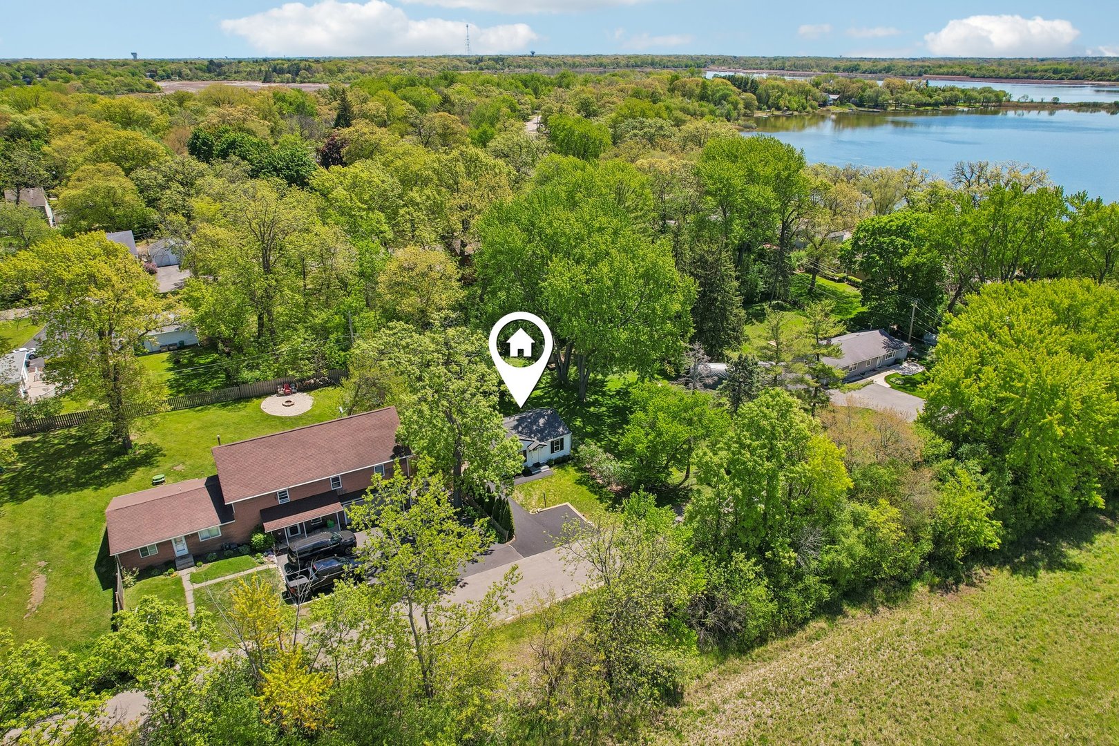 37073 N Antonio Avenue, Lake Villa, IL 60046