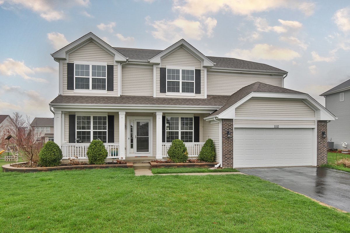 1110 Waterfront Lane, Pingree Grove, IL 60140