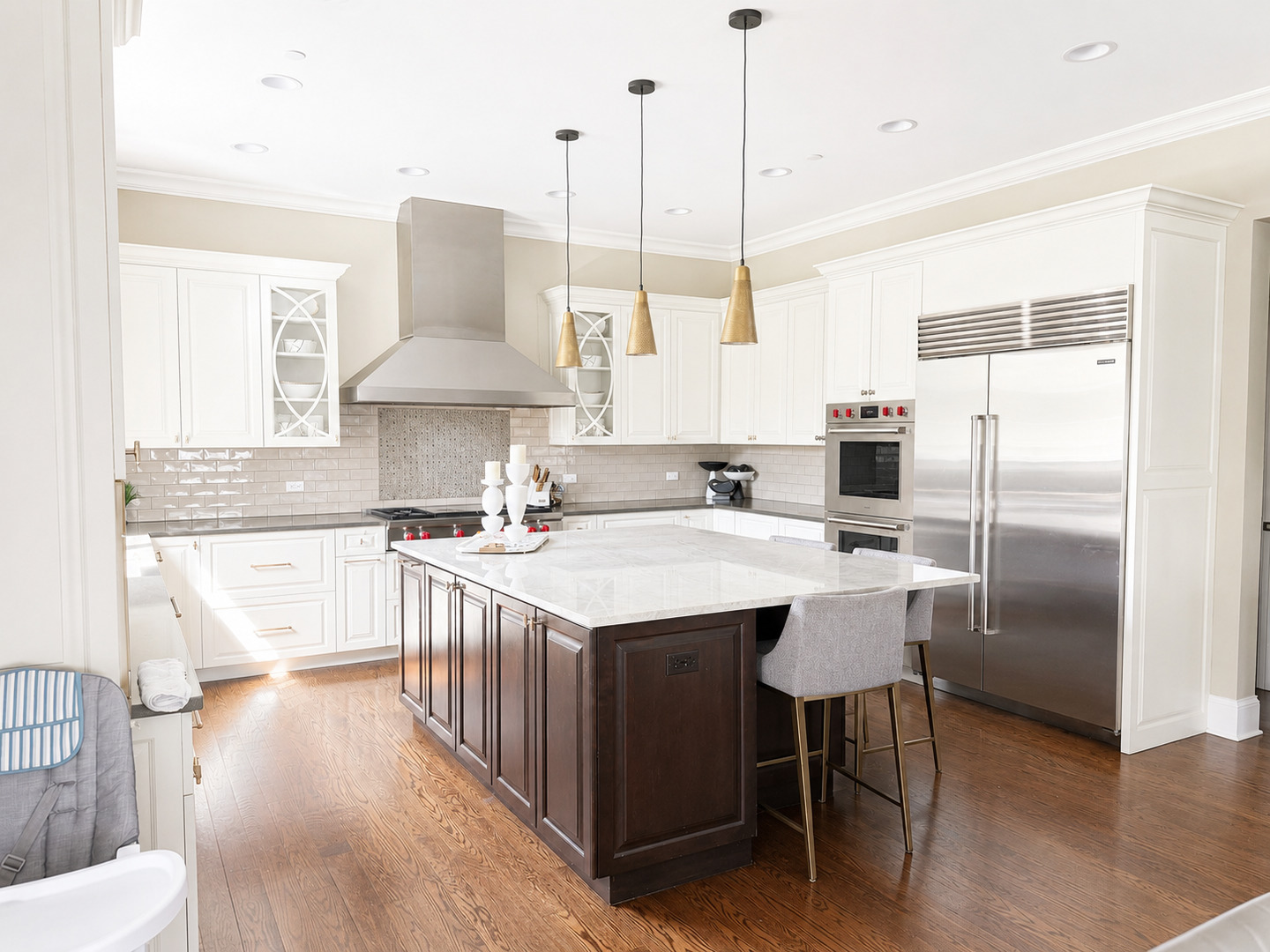 1744 Lake Charles Drive, Vernon Hills, IL 60061