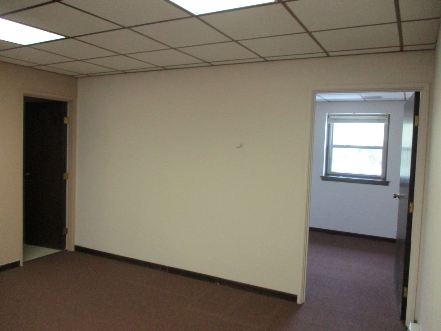 3510 Hobson Road, Woodridge, IL 60517