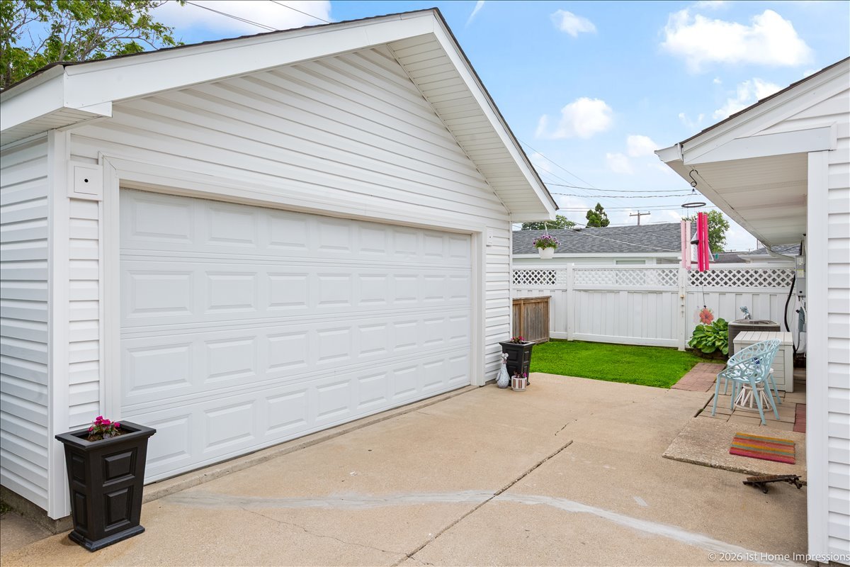 4136 W 90th Place, Hometown, IL 60456