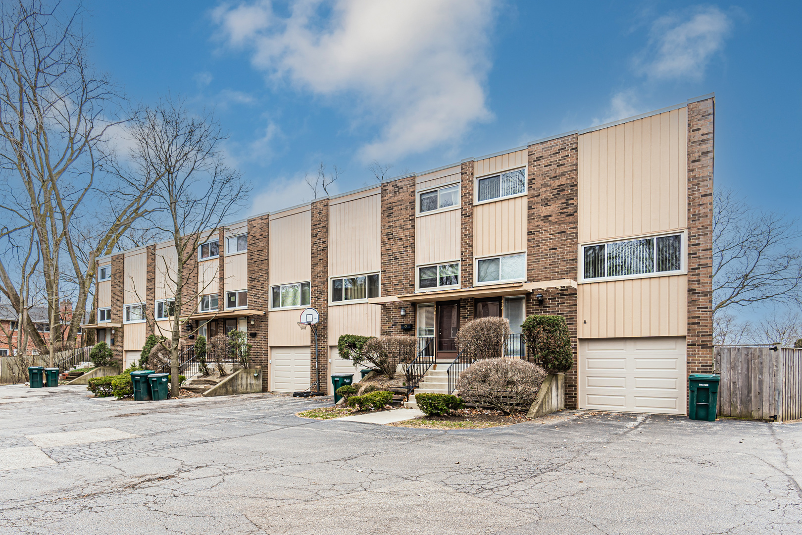 432 Skokie Boulevard, Wilmette, IL 60091