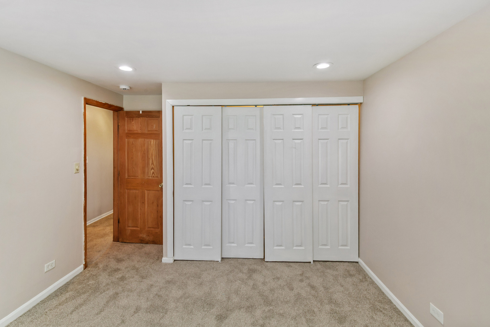 1106 Williamsburg Road, Country Club Hills, IL 60478