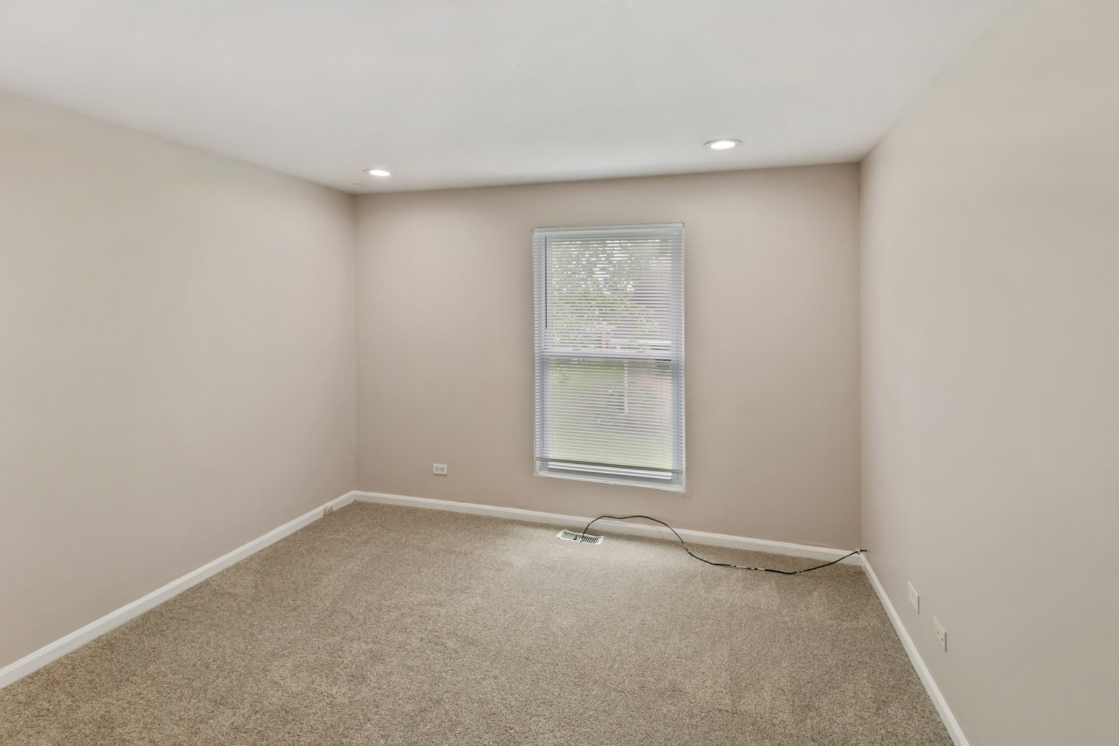 1106 Williamsburg Road, Country Club Hills, IL 60478