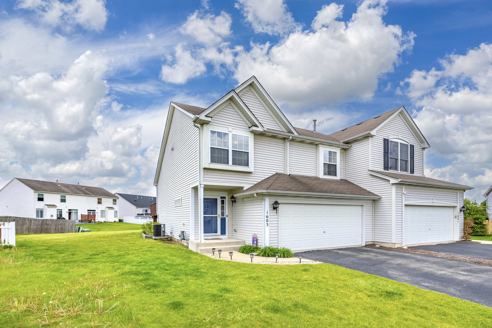 1603 Grove Court, Lockport, IL 60441