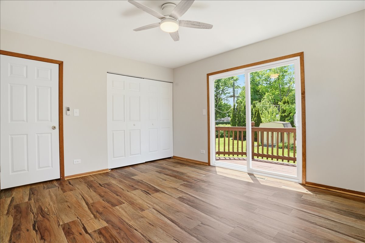 1707 Cherrywood Lane, Lindenhurst, IL 60046