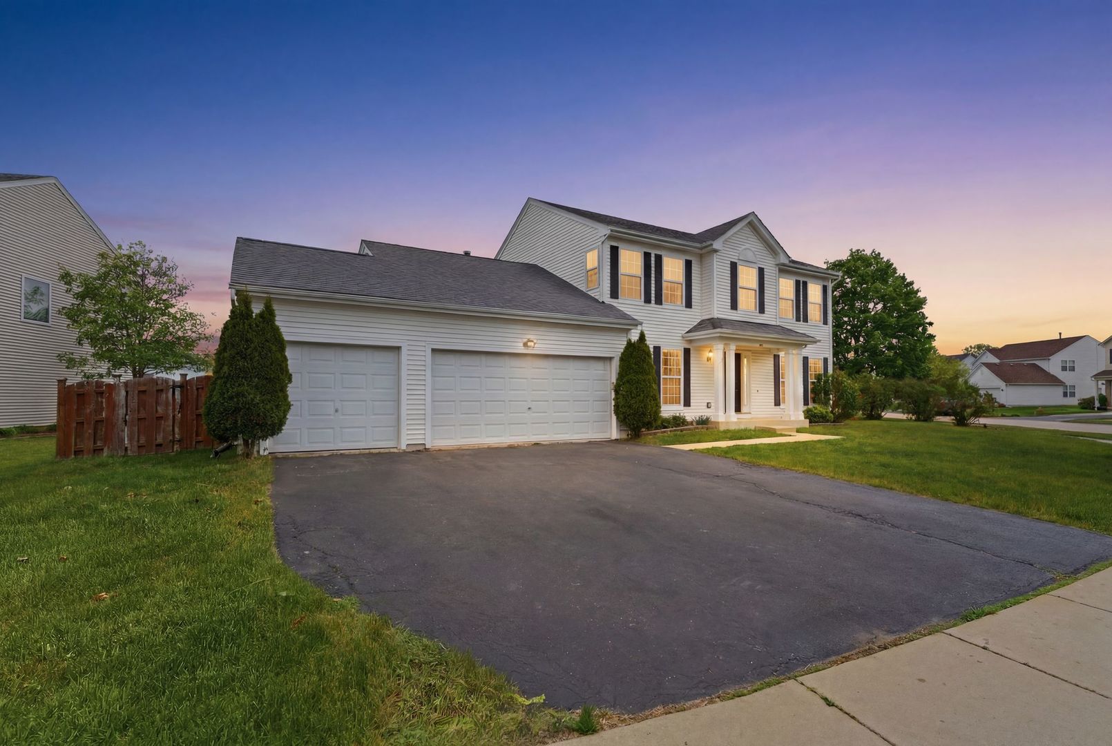 5313 Briarfield Lane, Lake In The Hills, IL 60156