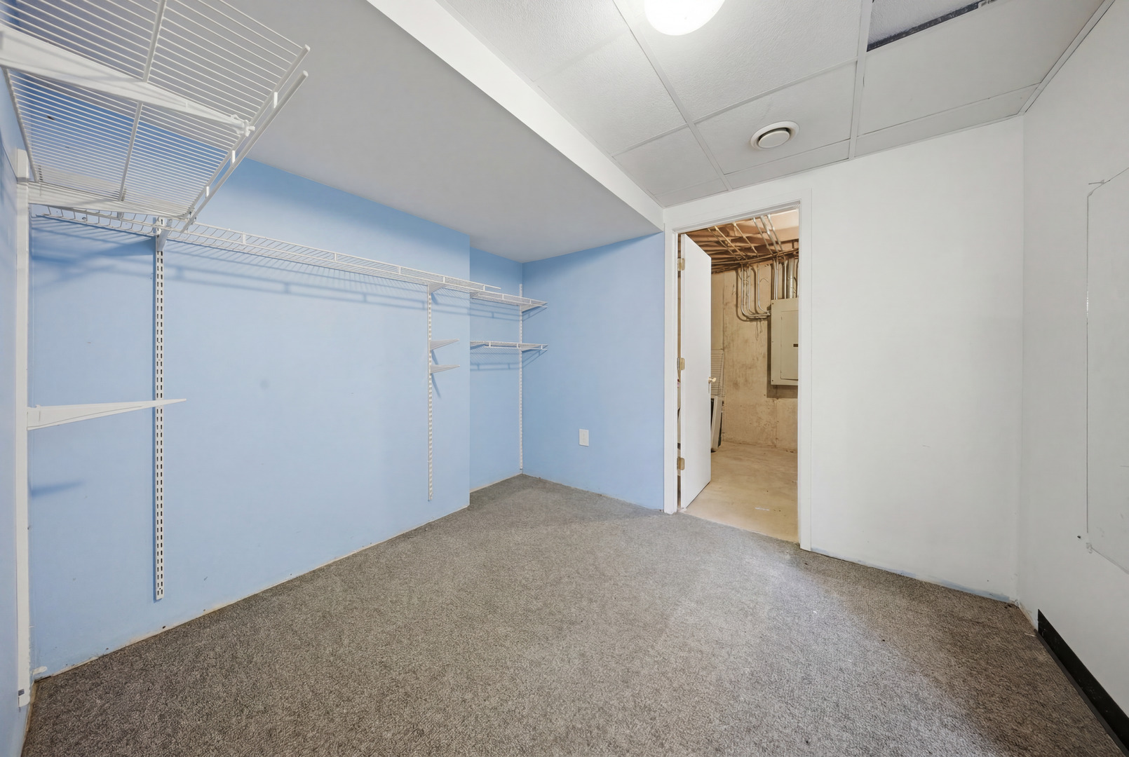 5313 Briarfield Lane, Lake In The Hills, IL 60156