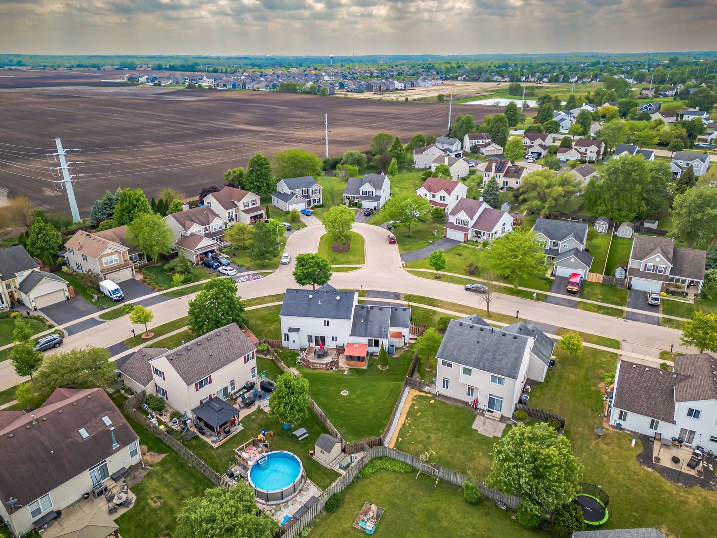 5313 Briarfield Lane, Lake In The Hills, IL 60156