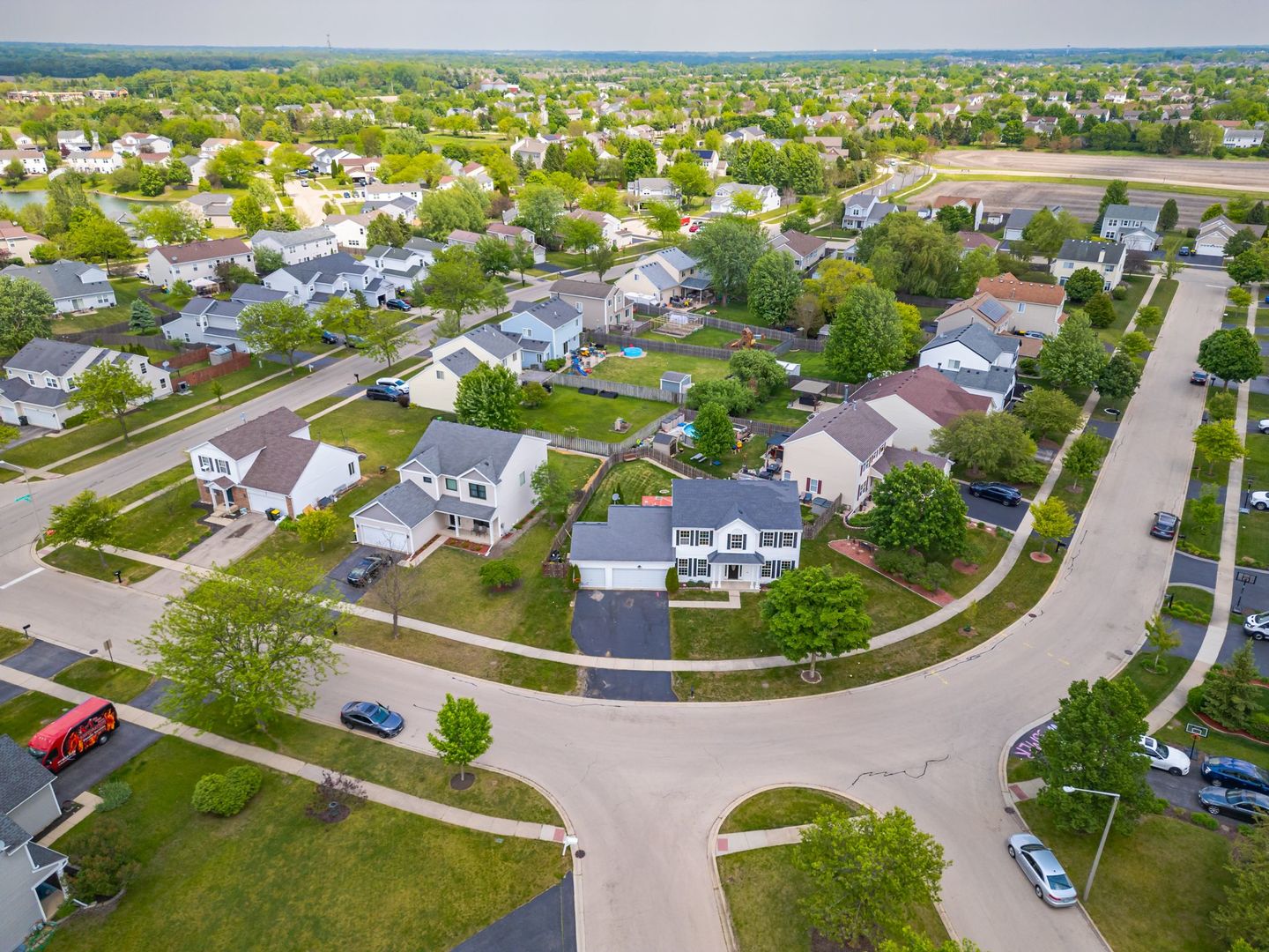 5313 Briarfield Lane, Lake In The Hills, IL 60156