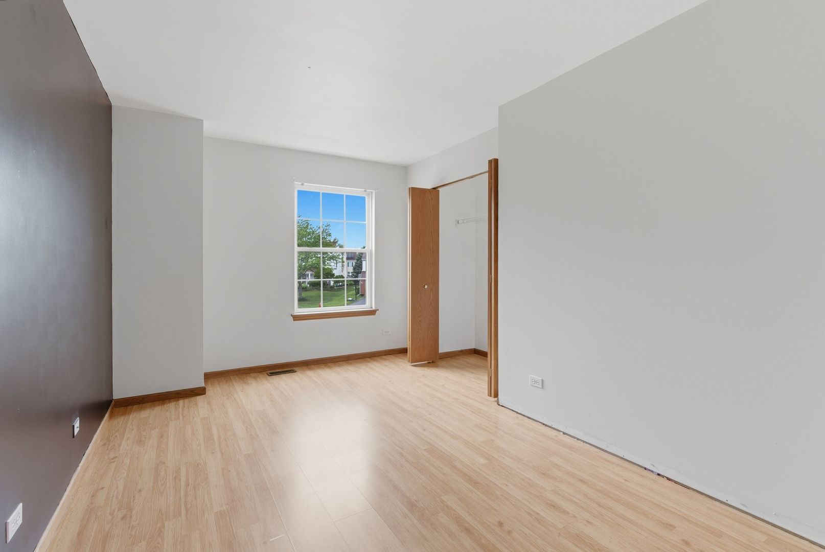 5313 Briarfield Lane, Lake In The Hills, IL 60156