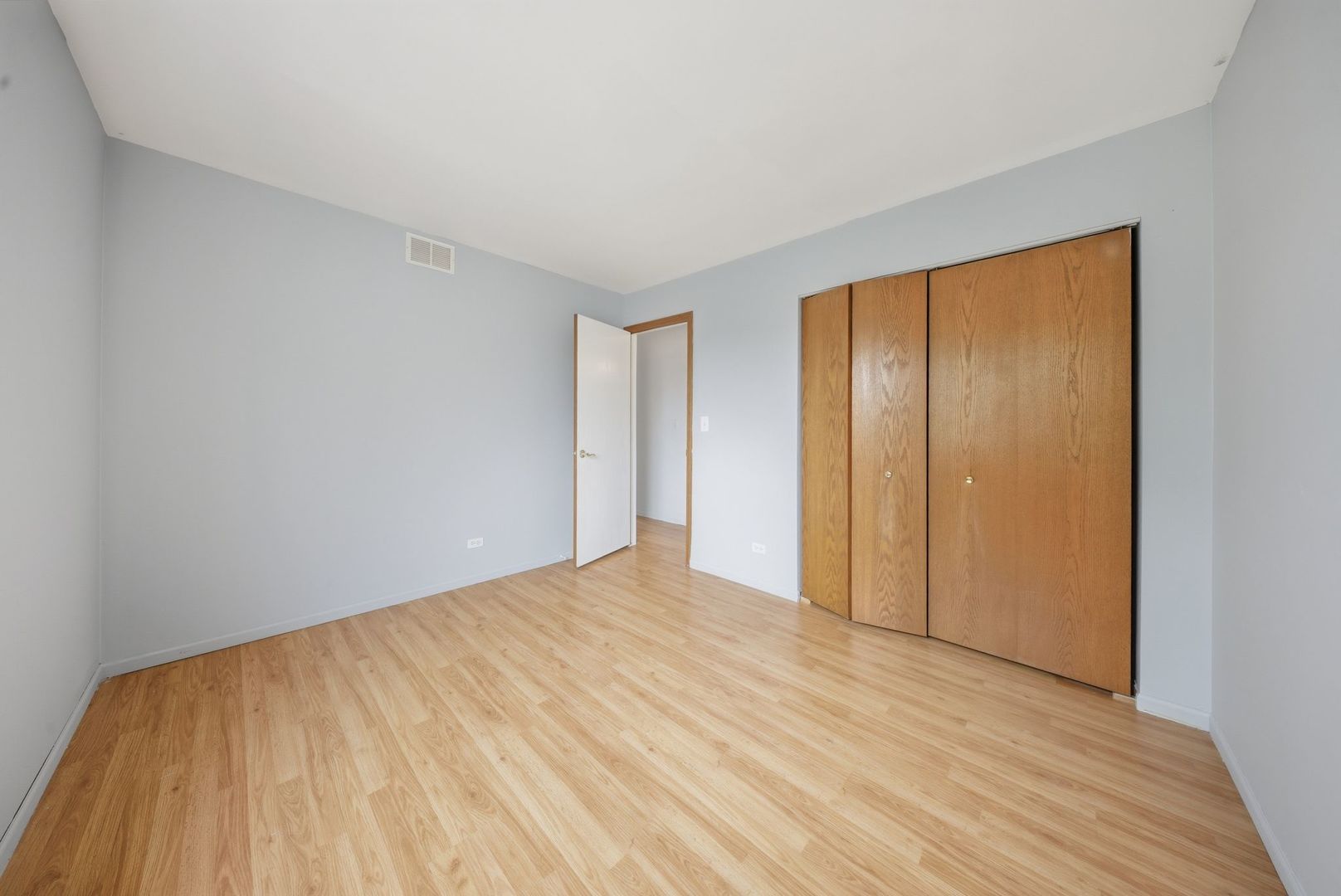 5313 Briarfield Lane, Lake In The Hills, IL 60156