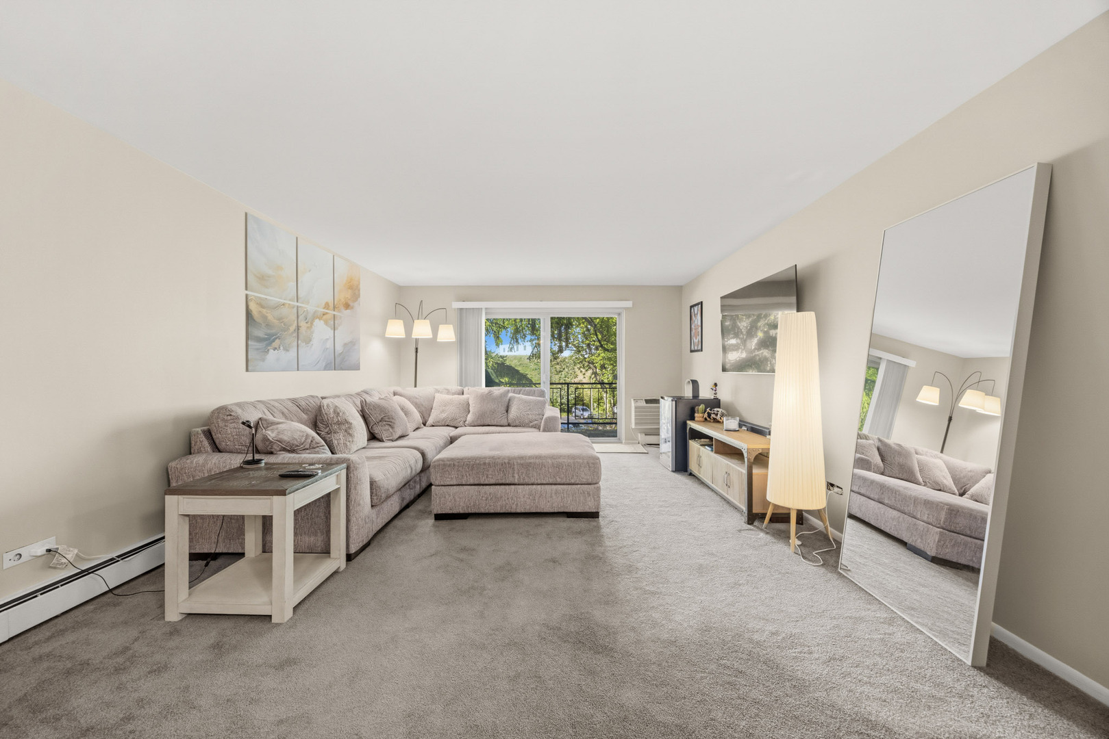 1198 ROYAL GLEN Drive #304A, Glen Ellyn, IL 60137
