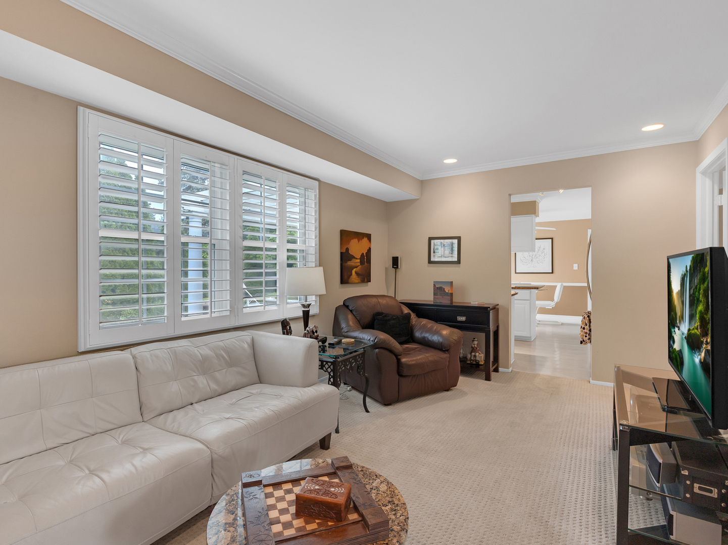 5 Knight Hill Lane, Buffalo Grove, IL 60089