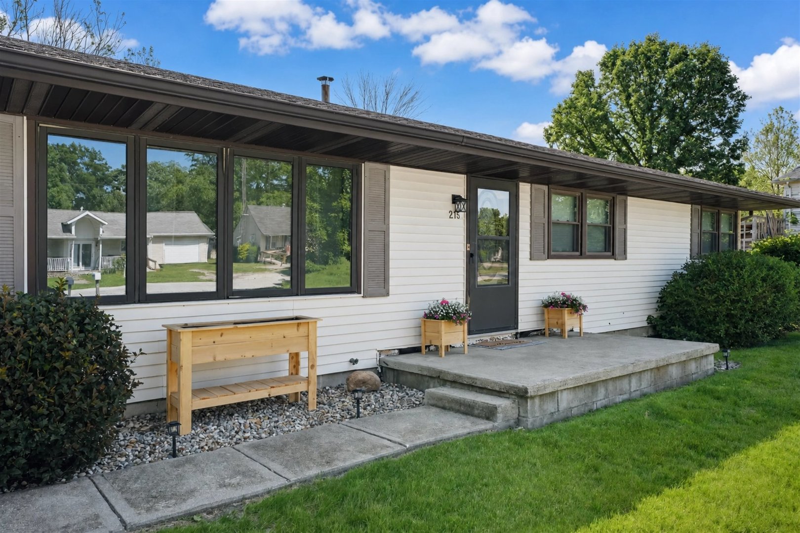 218 N Crossley Street, Melvin, IL 60952
