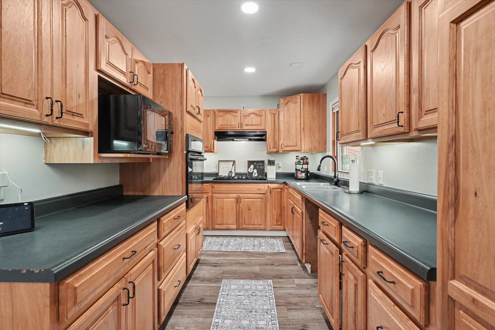 218 N Crossley Street, Melvin, IL 60952