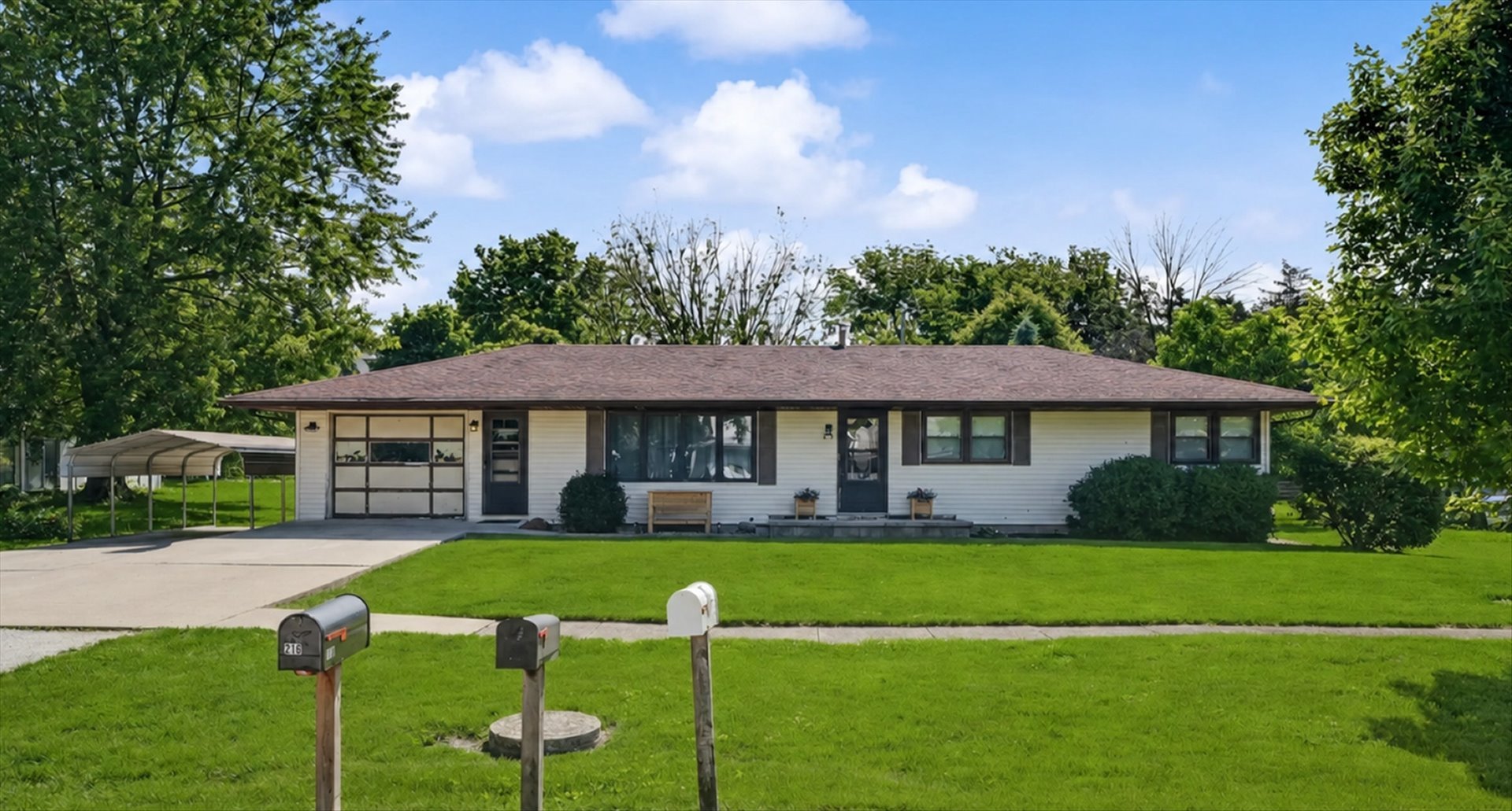 218 N Crossley Street, Melvin, IL 60952