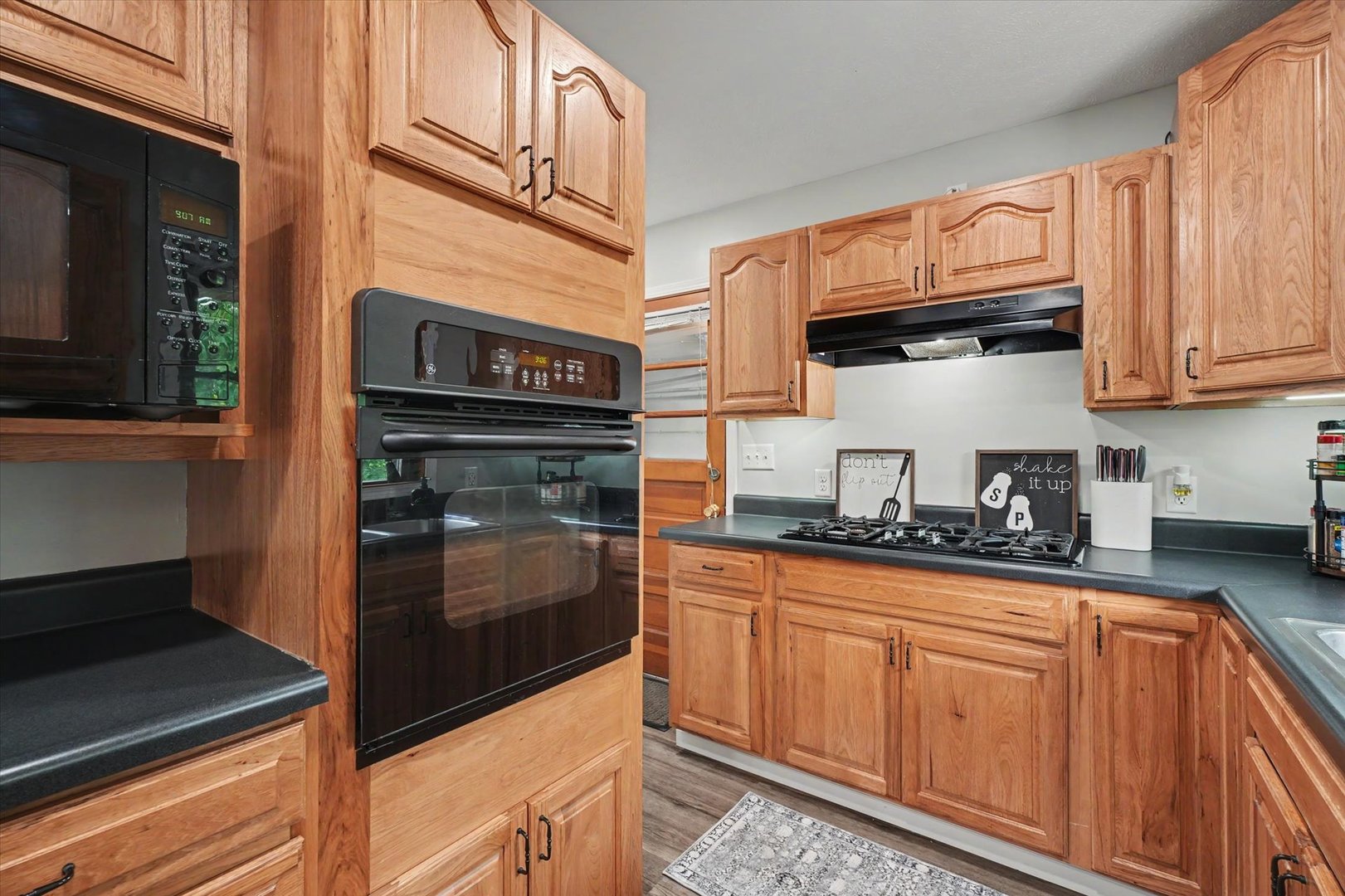 218 N Crossley Street, Melvin, IL 60952