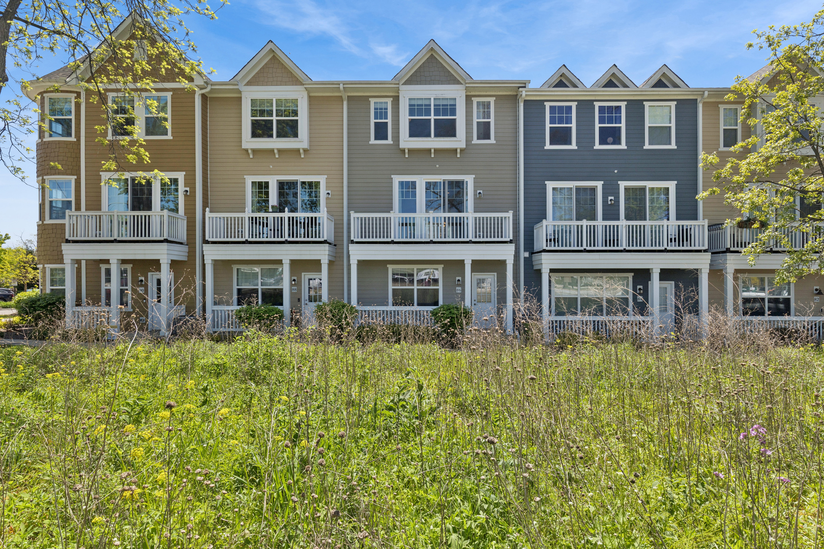 86 Lakeview Place, Lake Zurich, IL 60047