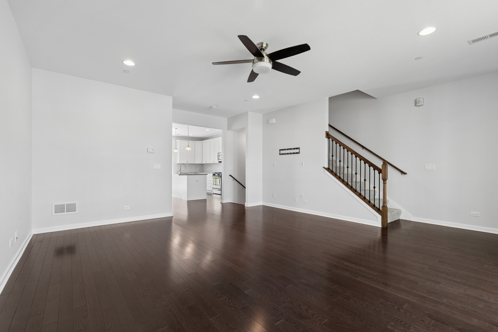 86 Lakeview Place, Lake Zurich, IL 60047