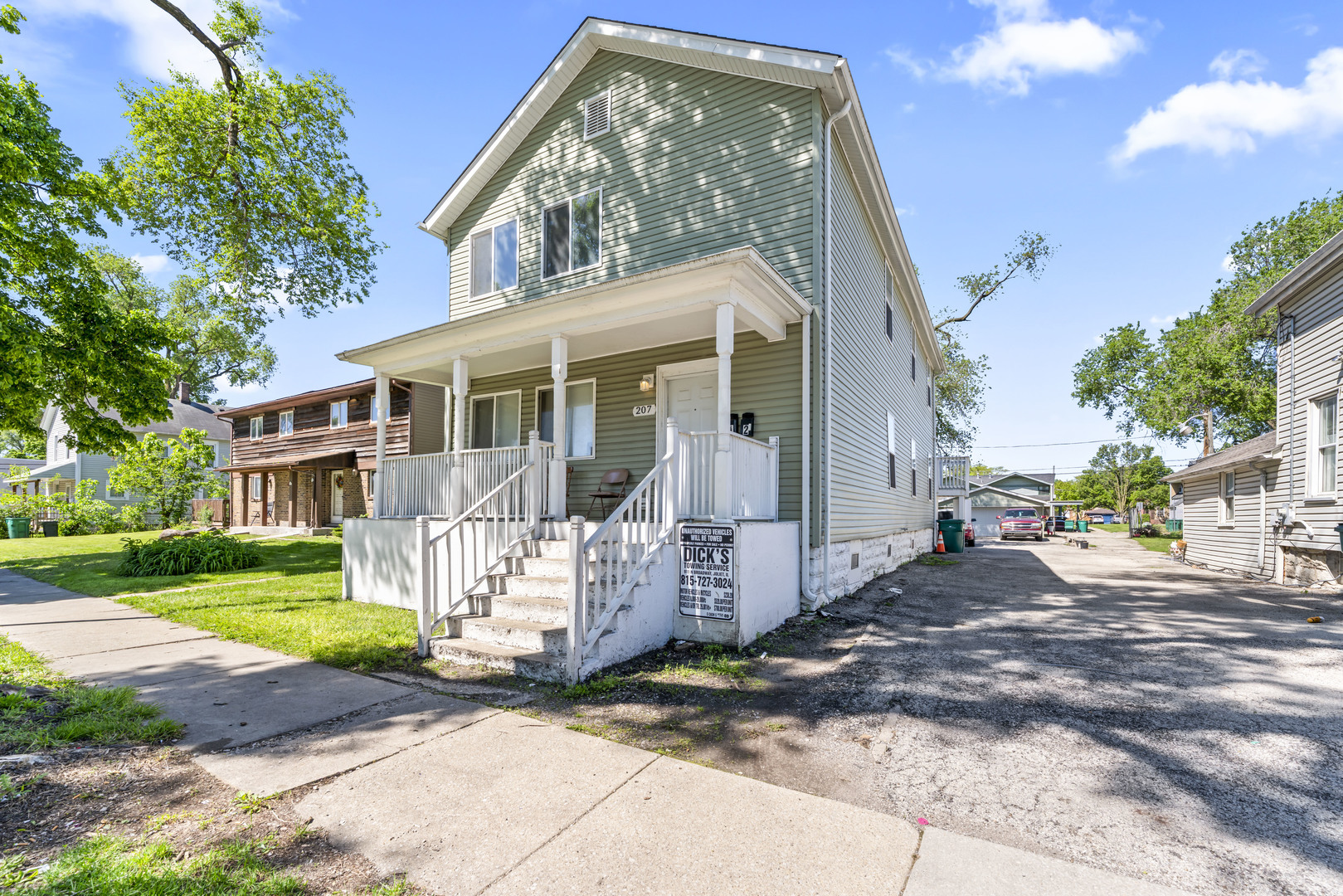 207 S Ottawa Street, Joliet, IL 60436