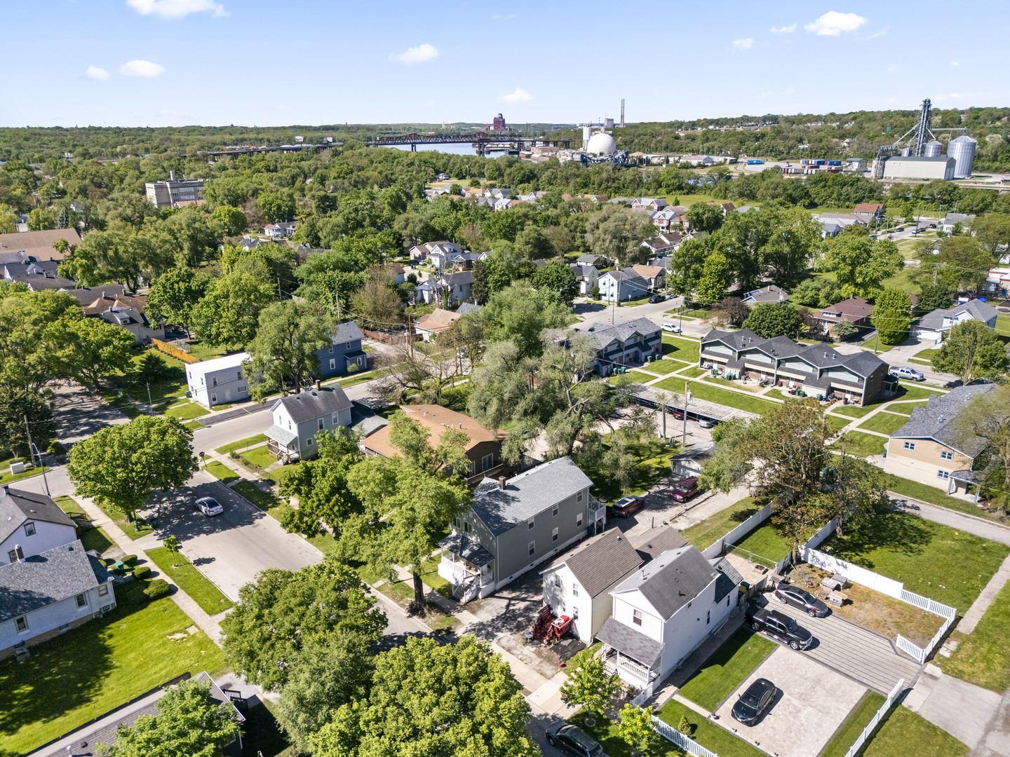 207 S Ottawa Street, Joliet, IL 60436