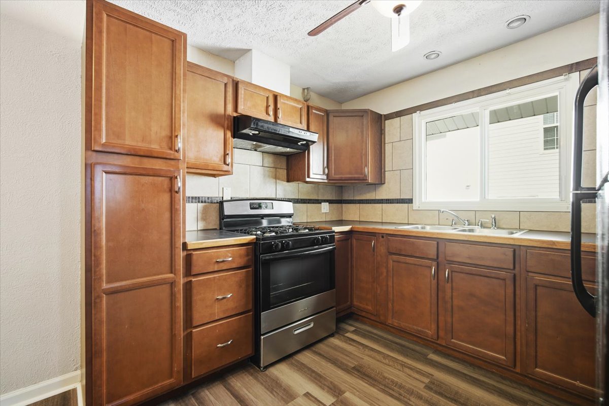 506 E College Avenue, Normal, IL 61761