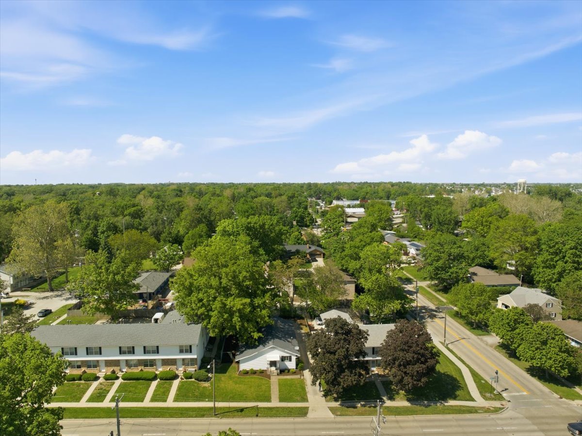 506 E College Avenue, Normal, IL 61761