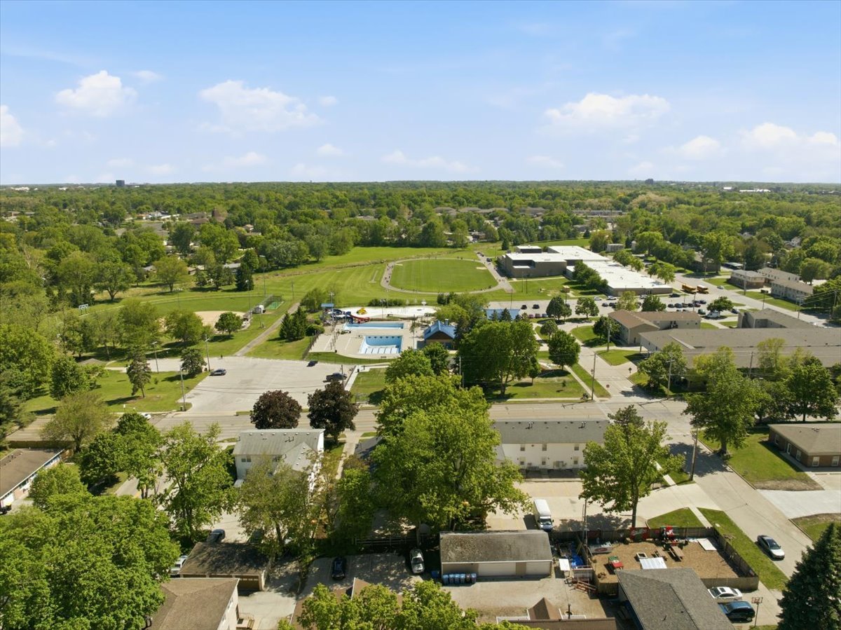 506 E College Avenue, Normal, IL 61761