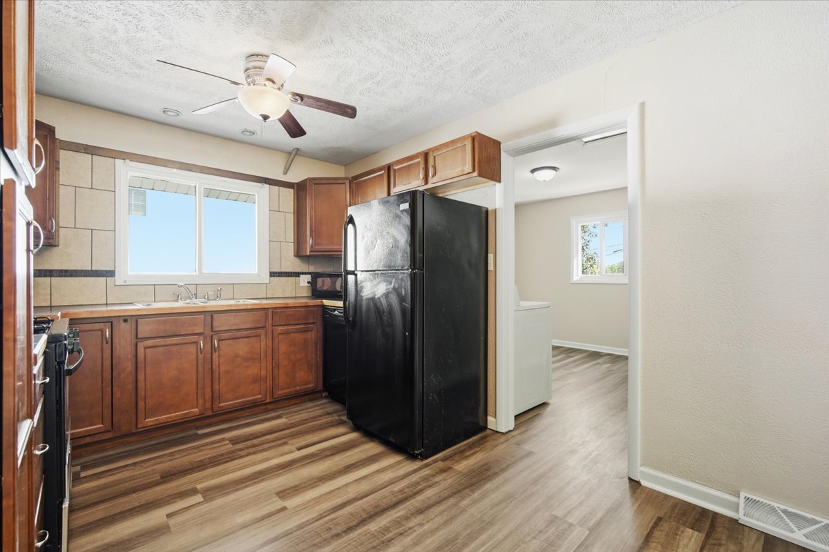 506 E College Avenue, Normal, IL 61761