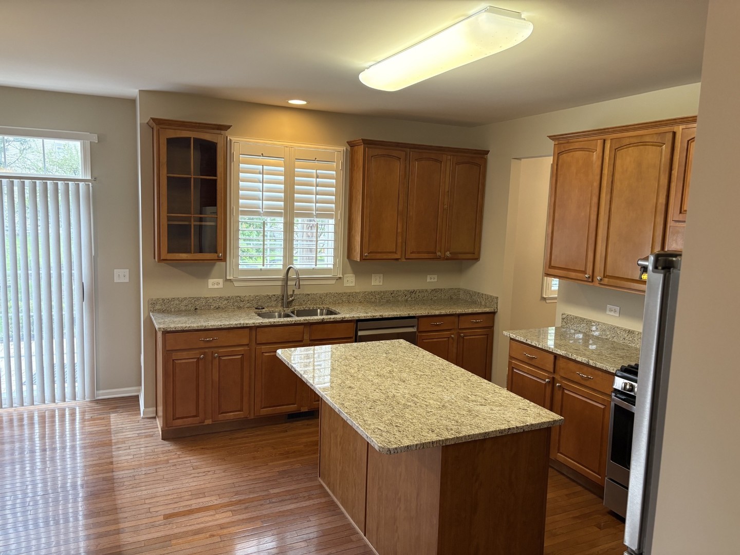 2912 Forest Creek Lane, Naperville, IL 60565
