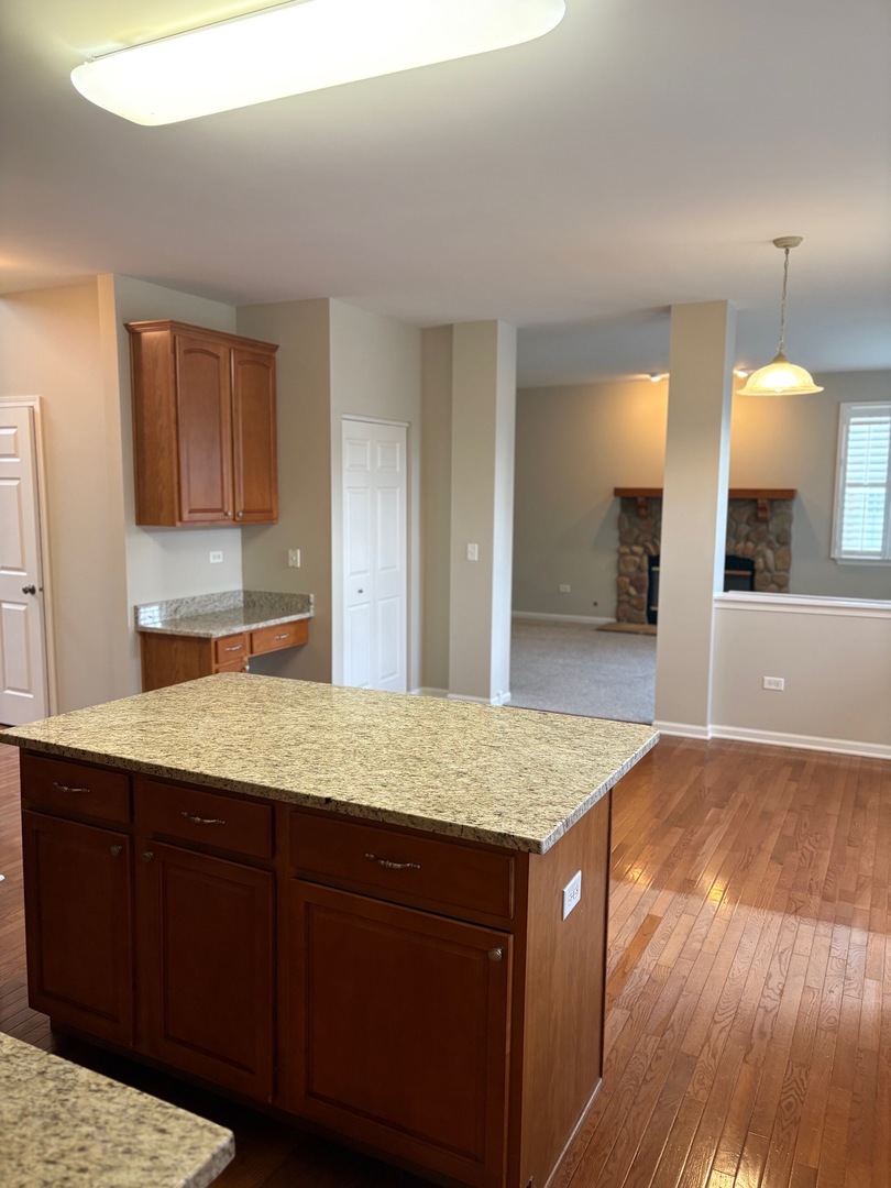 2912 Forest Creek Lane, Naperville, IL 60565