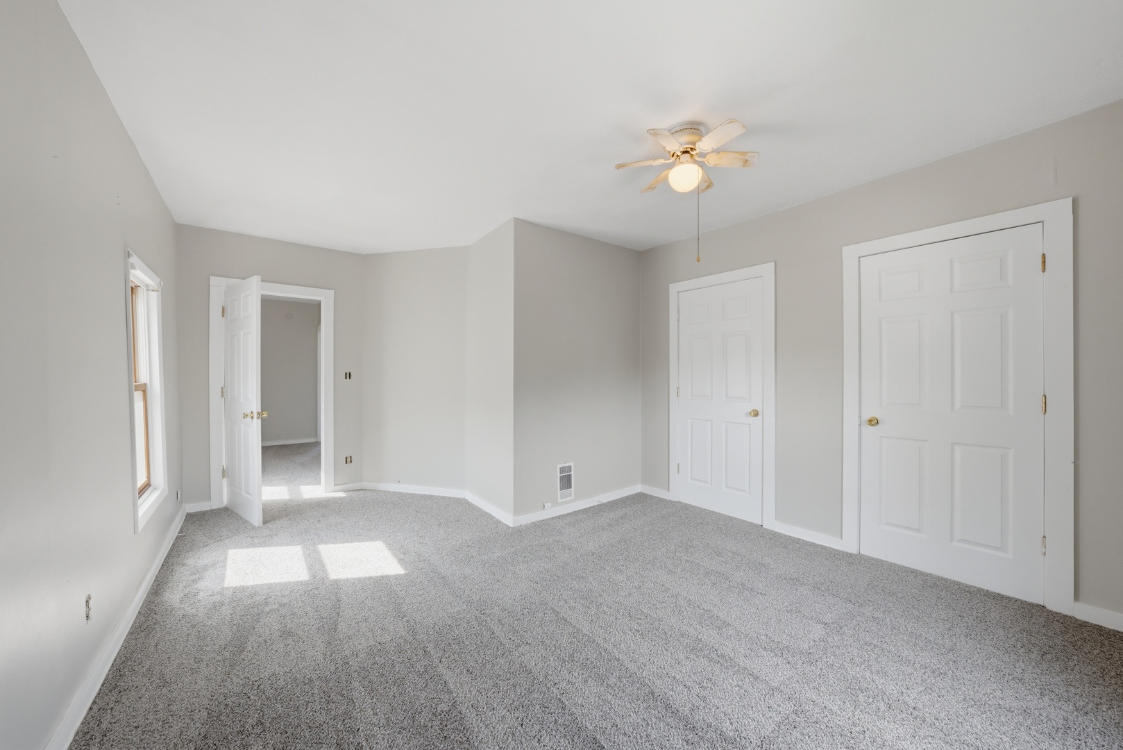 427 W Marion Street, Joliet, IL 60436