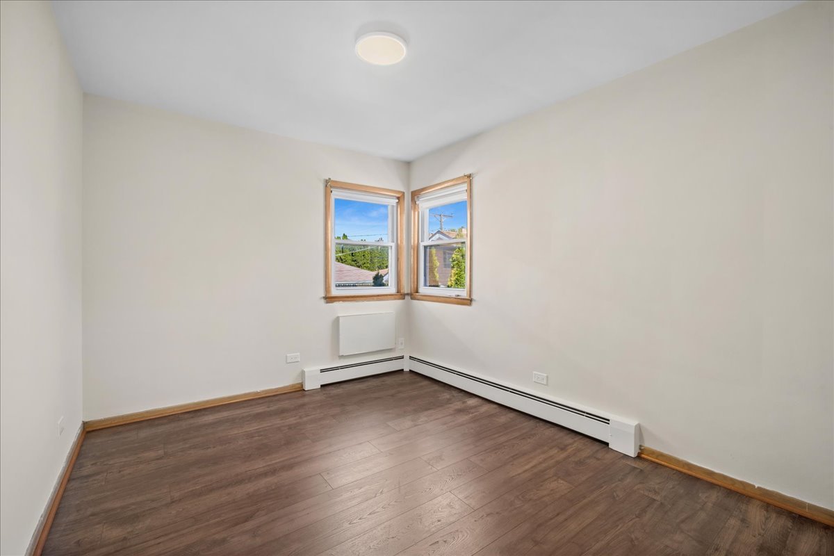 7322 W Crain Street #1FL, Niles, IL 60714