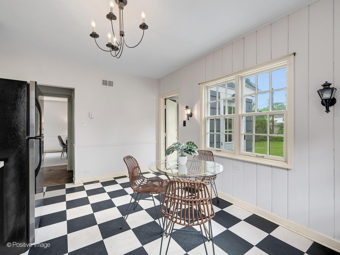 218 S Edgewood Avenue, La Grange, IL 60525