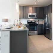 847 CHICAGO Avenue #911, Evanston, IL 60202
