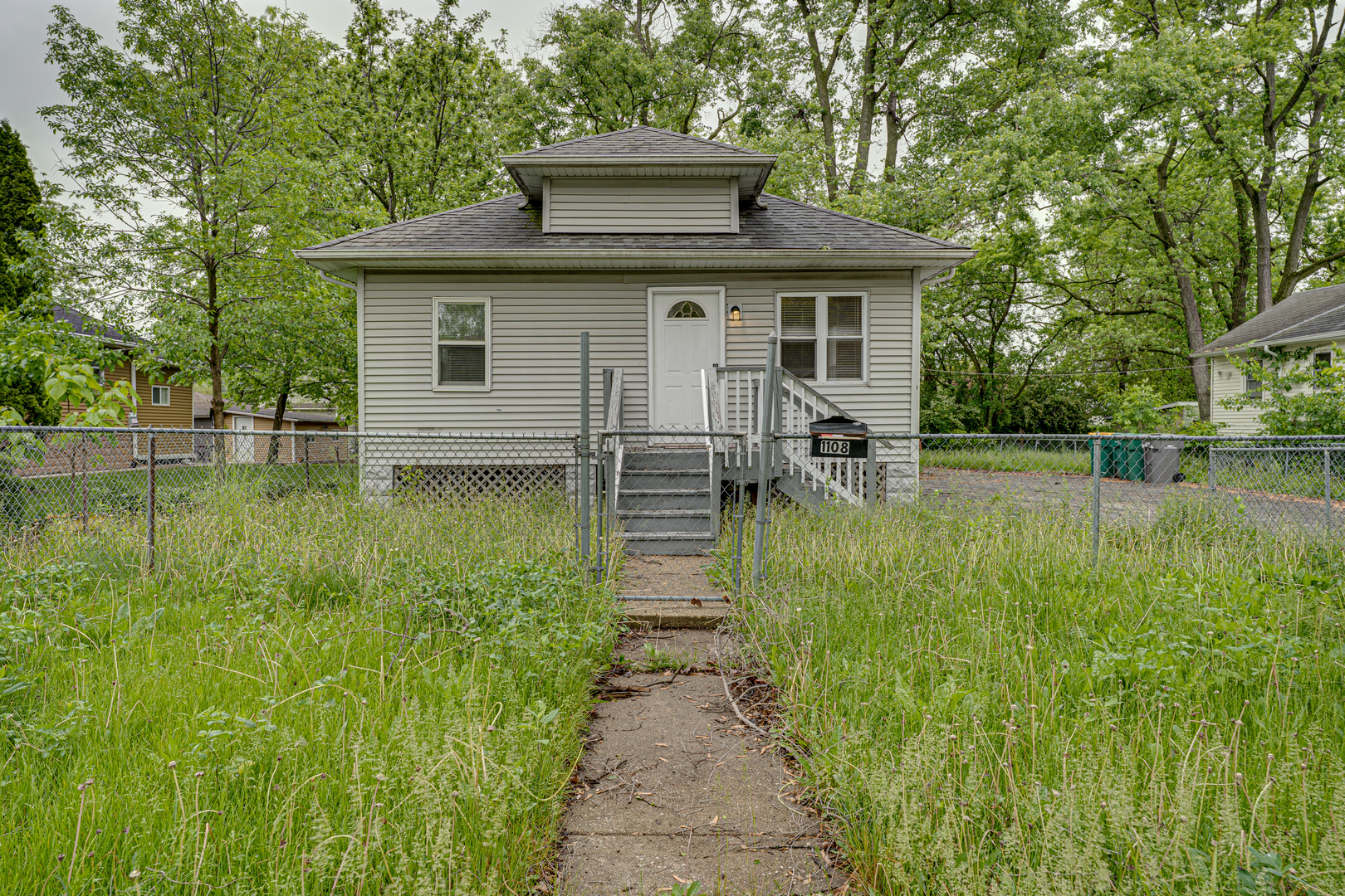 1108 Magnolia Avenue, Joliet, IL 60432